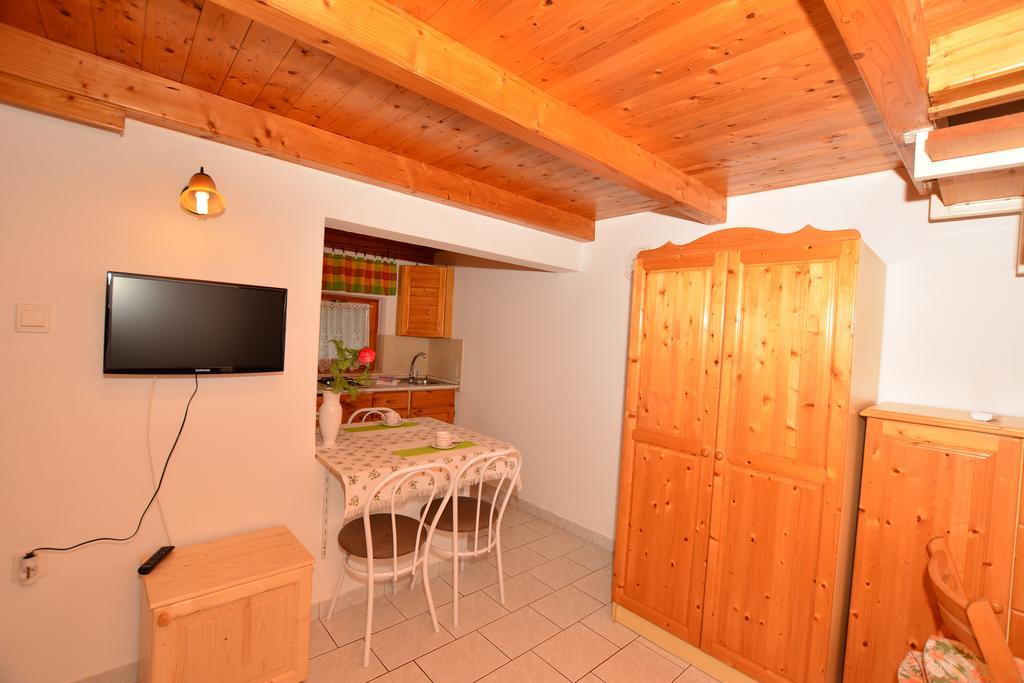Viragoskert Apartman Hévíz Værelse billede