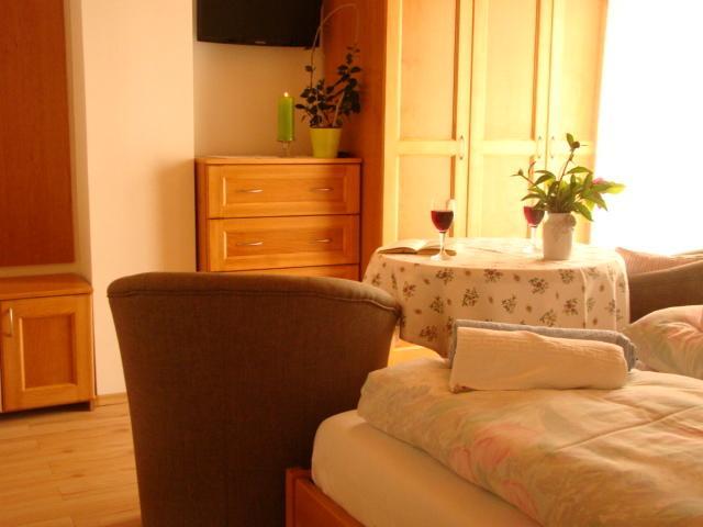 Viragoskert Apartman Hévíz Værelse billede